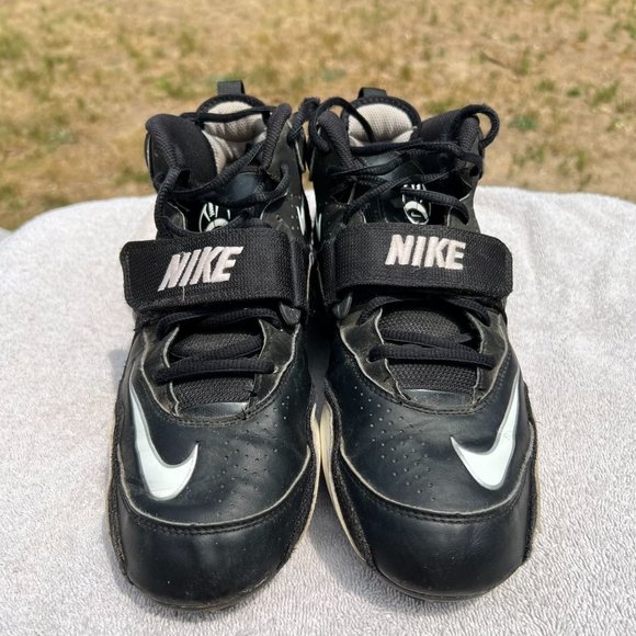 NIKE Merciless Shark Men's 9 Black White Football Cleats‎ Shoes 349035-011 - Picture 3 of 12